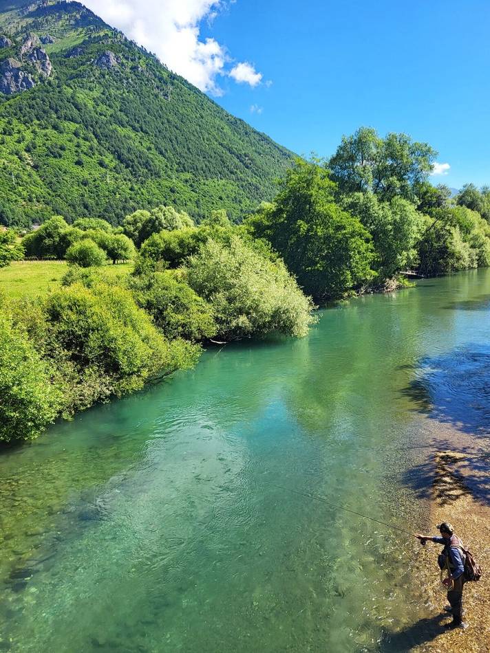 Fly fishing on the Ljuča