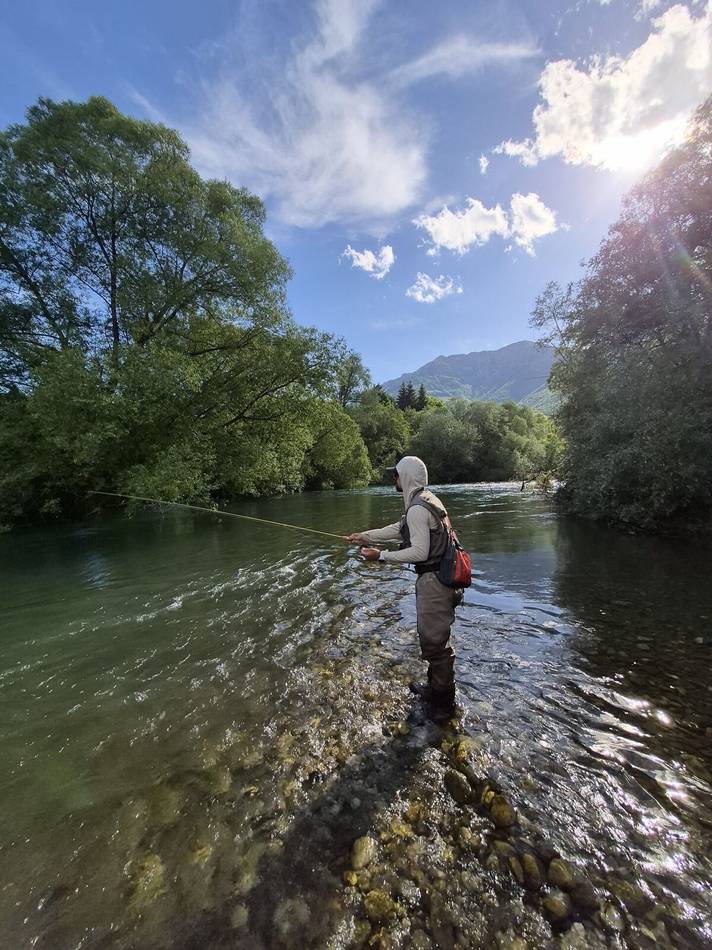 Wading the Lim