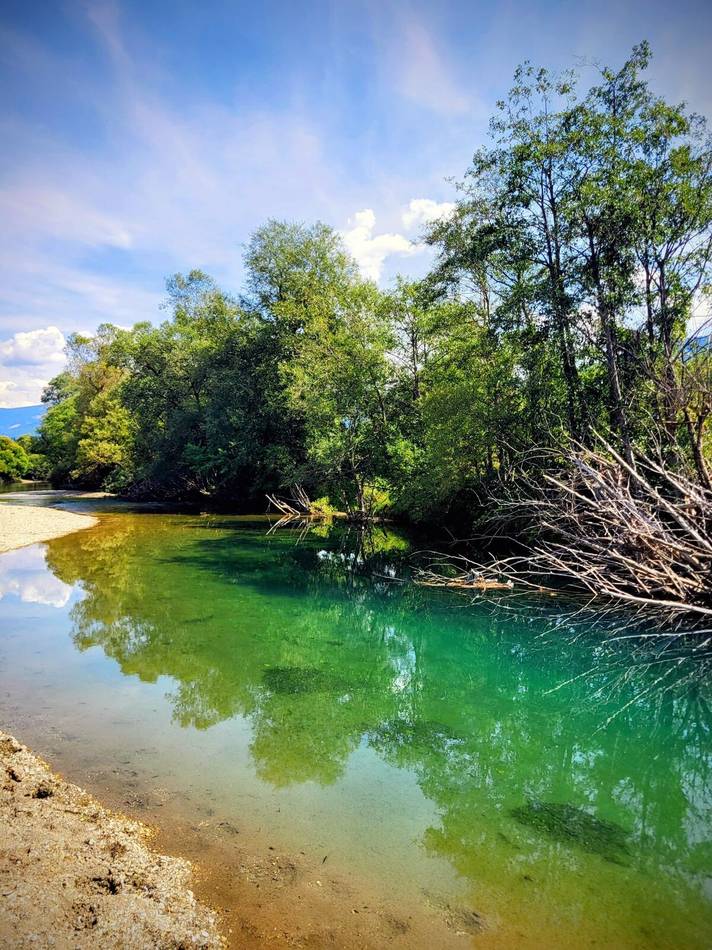 The green waters of the Ljuča
