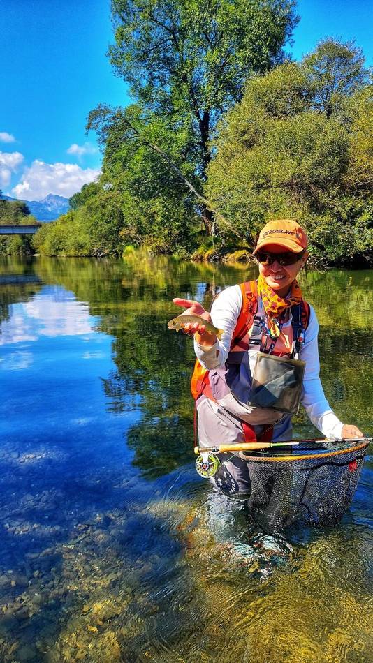A guide's smile with the catch